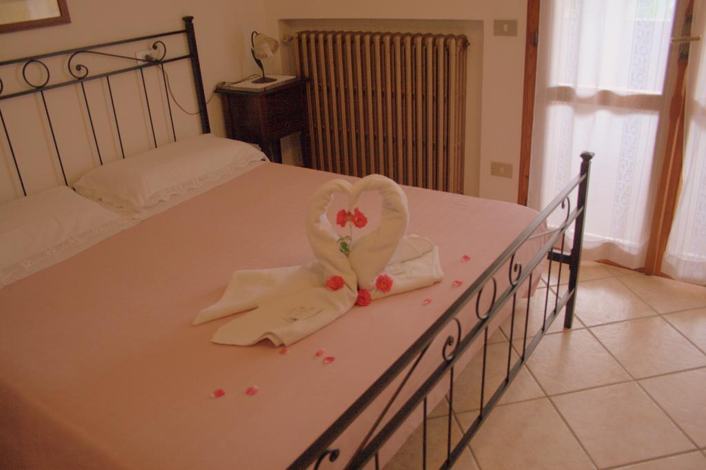 Agriturismo La Quiete Roncofreddo Cameră foto